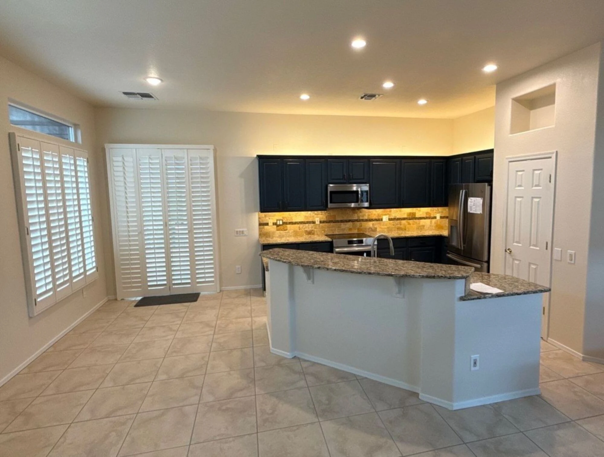 Kitchen gallery 1